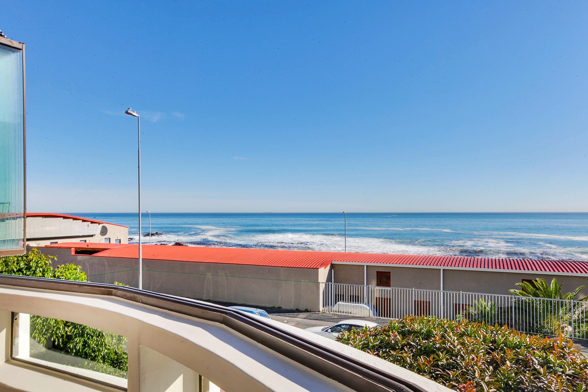 Backup Powered Sea View Apartment On The Promenade Kapstadt Exterior foto